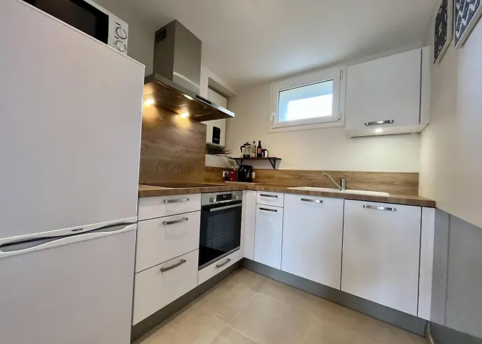 3 Pieces 4 Couchages Les Bains Lbo000-448 Villa