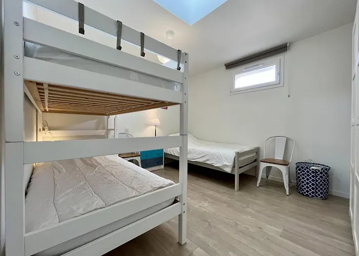 3 Pieces 4 Couchages Les Bains Lbo000-448 Villa *