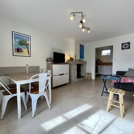 3 Pieces 4 Couchages Les Bains Lbo000-448 * La Brée-les-Bains